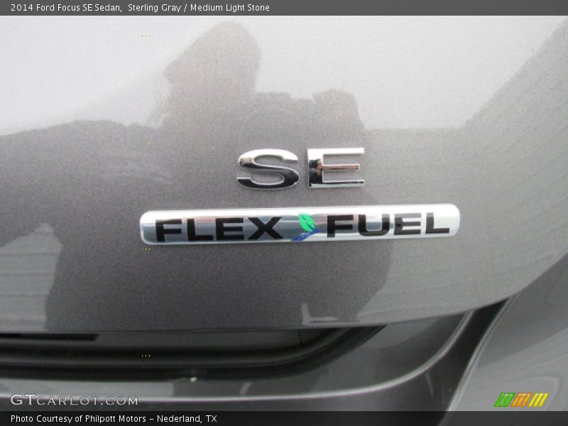 Sterling Gray / Medium Light Stone 2014 Ford Focus SE Sedan