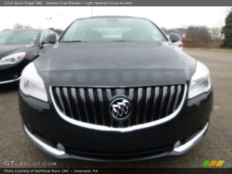 Smokey Gray Metallic / Light Neutral/Cocoa Accents 2015 Buick Regal FWD
