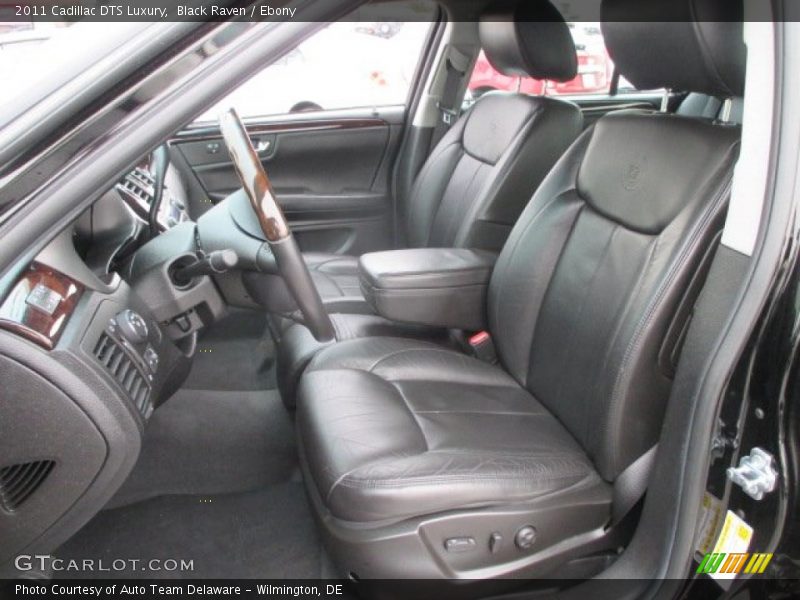 Black Raven / Ebony 2011 Cadillac DTS Luxury