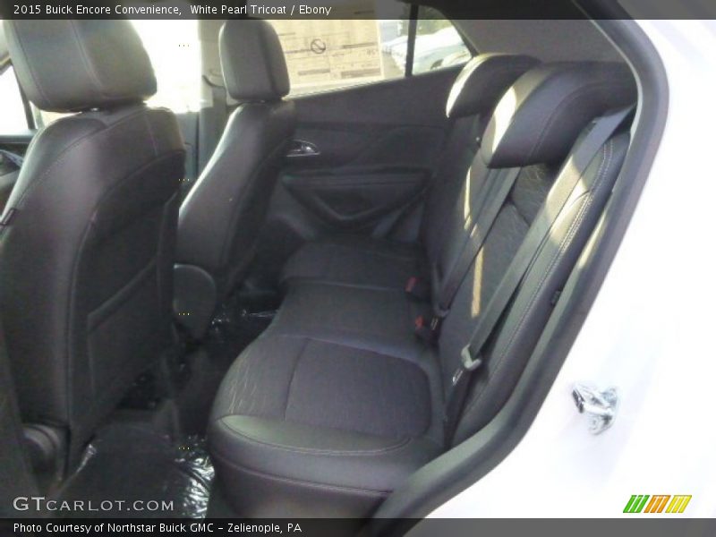 White Pearl Tricoat / Ebony 2015 Buick Encore Convenience