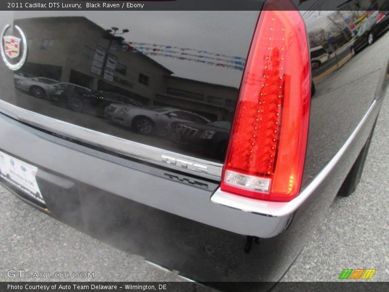 Black Raven / Ebony 2011 Cadillac DTS Luxury