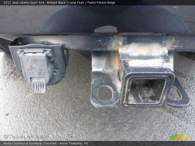 Brilliant Black Crystal Pearl / Pastel Pebble Beige 2012 Jeep Liberty Sport 4x4
