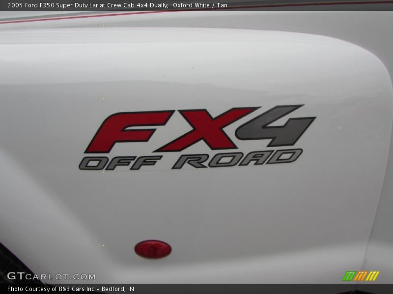 Oxford White / Tan 2005 Ford F350 Super Duty Lariat Crew Cab 4x4 Dually