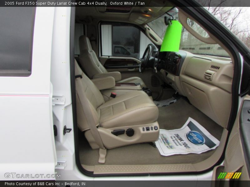 Oxford White / Tan 2005 Ford F350 Super Duty Lariat Crew Cab 4x4 Dually