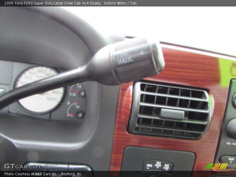 Oxford White / Tan 2005 Ford F350 Super Duty Lariat Crew Cab 4x4 Dually