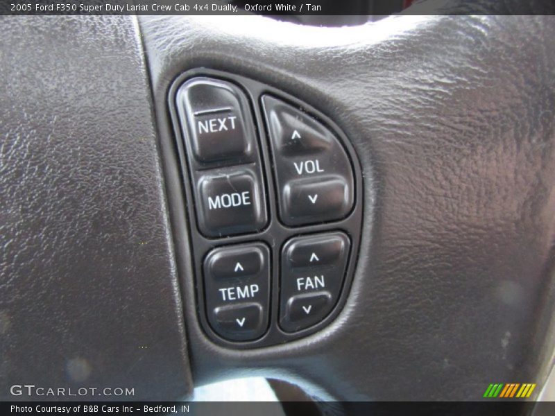 Oxford White / Tan 2005 Ford F350 Super Duty Lariat Crew Cab 4x4 Dually