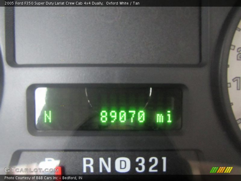 Oxford White / Tan 2005 Ford F350 Super Duty Lariat Crew Cab 4x4 Dually