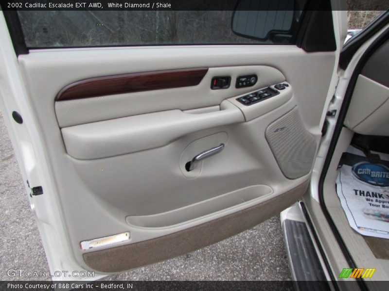 White Diamond / Shale 2002 Cadillac Escalade EXT AWD