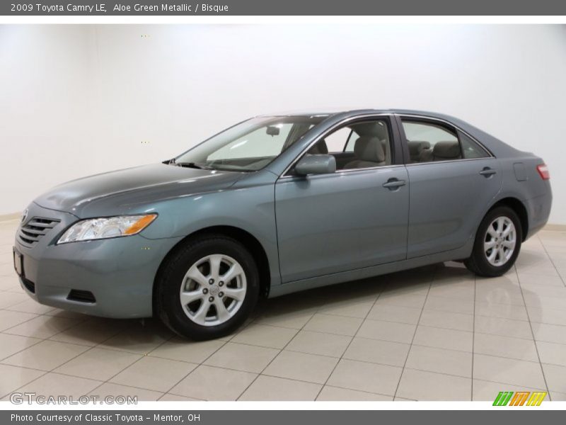 Aloe Green Metallic / Bisque 2009 Toyota Camry LE