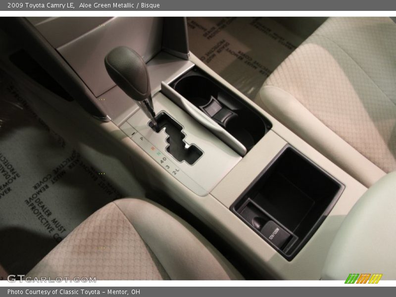 Aloe Green Metallic / Bisque 2009 Toyota Camry LE