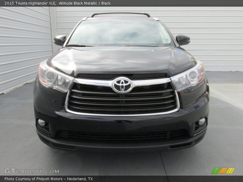 Attitude Black Metallic / Black 2015 Toyota Highlander XLE