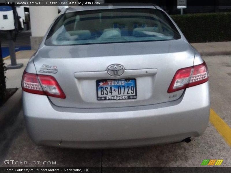 Classic Silver Metallic / Ash Gray 2010 Toyota Camry LE