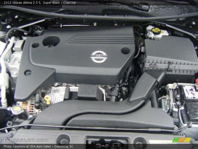 Super Black / Charcoal 2013 Nissan Altima 2.5 S