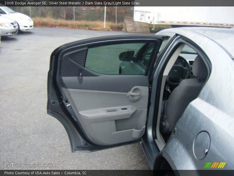 Silver Steel Metallic / Dark Slate Gray/Light Slate Gray 2008 Dodge Avenger SE