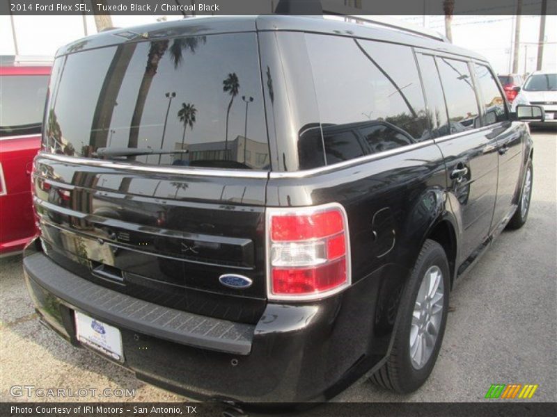 Tuxedo Black / Charcoal Black 2014 Ford Flex SEL