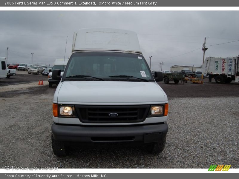 Oxford White / Medium Flint Grey 2006 Ford E Series Van E350 Commercial Extended
