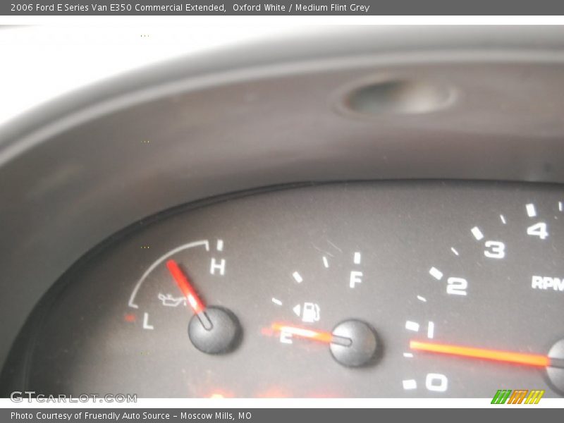 Oxford White / Medium Flint Grey 2006 Ford E Series Van E350 Commercial Extended