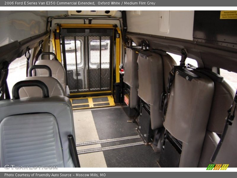 Oxford White / Medium Flint Grey 2006 Ford E Series Van E350 Commercial Extended