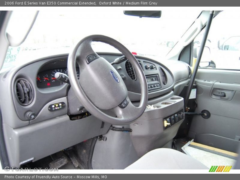 Oxford White / Medium Flint Grey 2006 Ford E Series Van E350 Commercial Extended