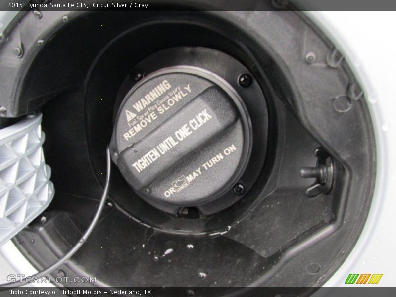 Circuit Silver / Gray 2015 Hyundai Santa Fe GLS