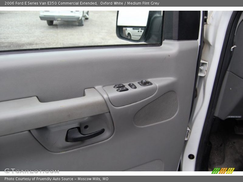 Oxford White / Medium Flint Grey 2006 Ford E Series Van E350 Commercial Extended