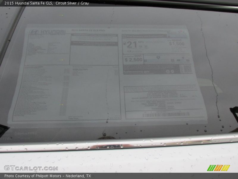 Circuit Silver / Gray 2015 Hyundai Santa Fe GLS