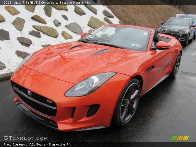 Front 3/4 View of 2015 F-TYPE V8 S Convertible