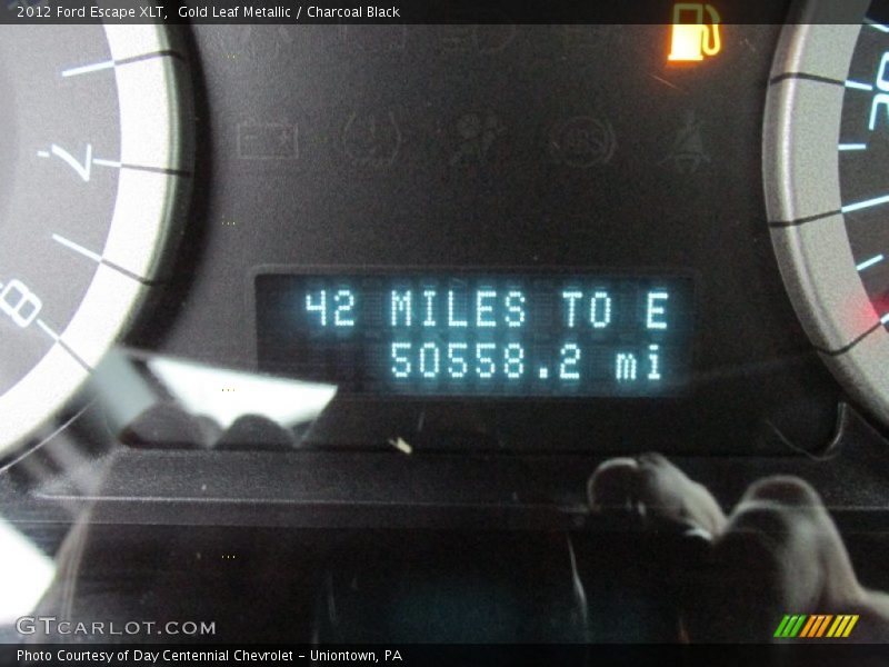 Gold Leaf Metallic / Charcoal Black 2012 Ford Escape XLT