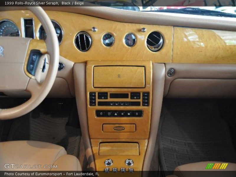 Black / Beige 1999 Rolls-Royce Silver Seraph