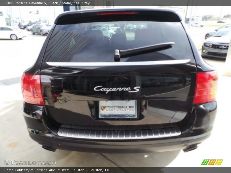 Black / Stone/Steel Grey 2006 Porsche Cayenne S