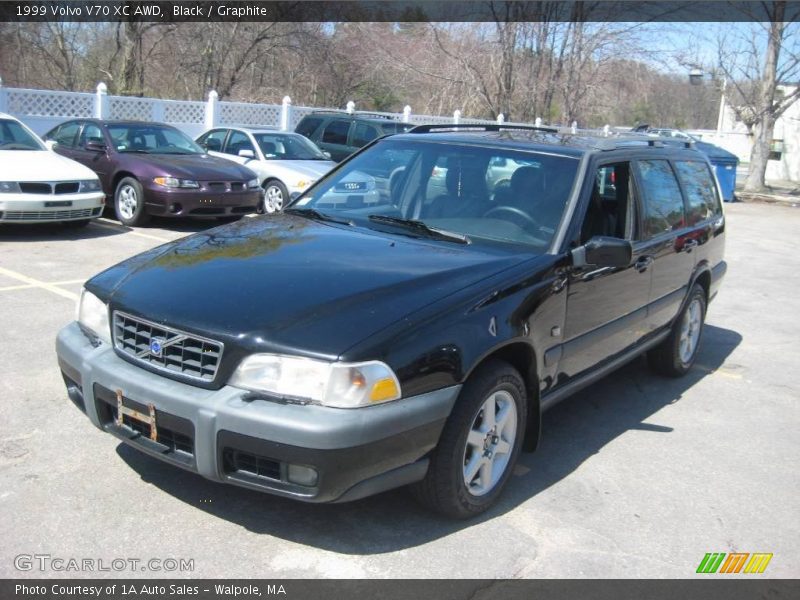 Black / Graphite 1999 Volvo V70 XC AWD