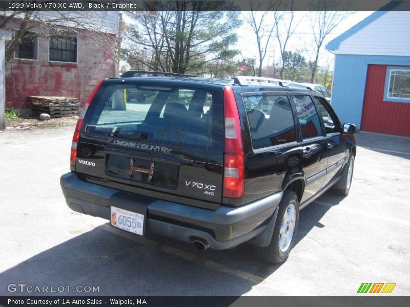 Black / Graphite 1999 Volvo V70 XC AWD