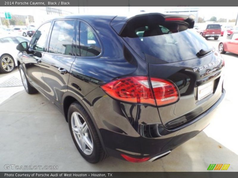 Black / Black 2014 Porsche Cayenne