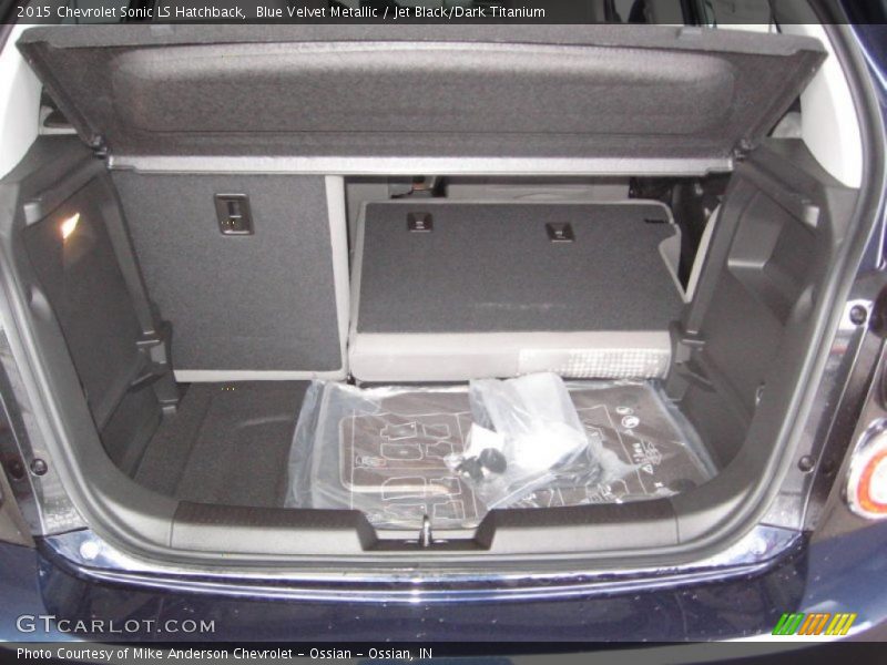 Blue Velvet Metallic / Jet Black/Dark Titanium 2015 Chevrolet Sonic LS Hatchback