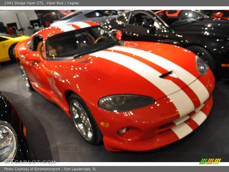 Viper Red / Cognac 2001 Dodge Viper GTS