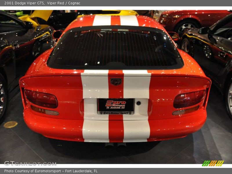 Viper Red / Cognac 2001 Dodge Viper GTS
