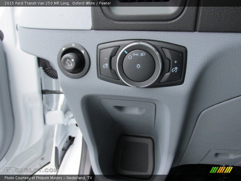 Controls of 2015 Transit Van 250 MR Long