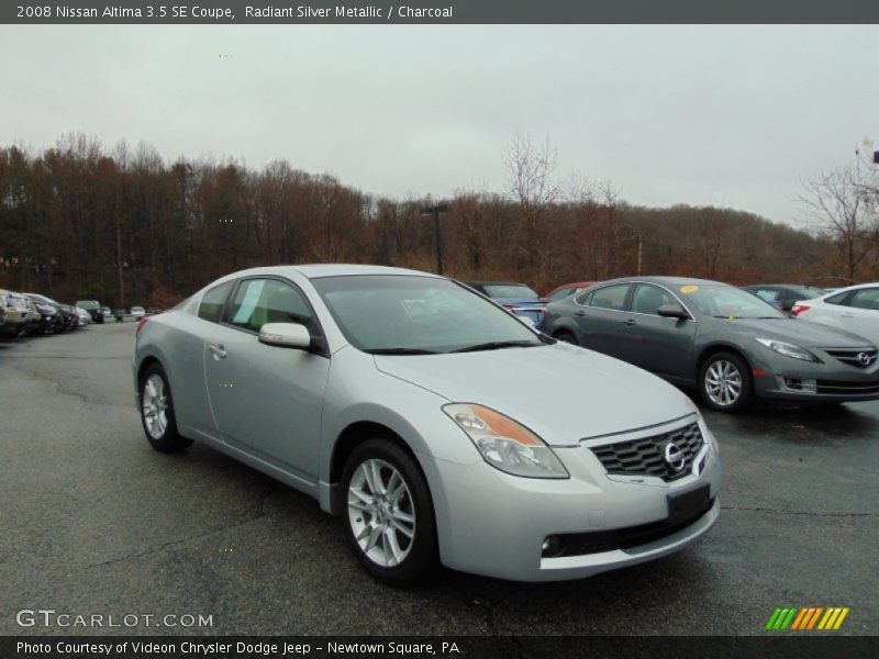 Front 3/4 View of 2008 Altima 3.5 SE Coupe