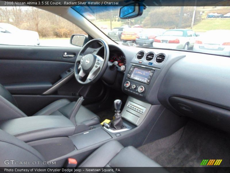 Radiant Silver Metallic / Charcoal 2008 Nissan Altima 3.5 SE Coupe