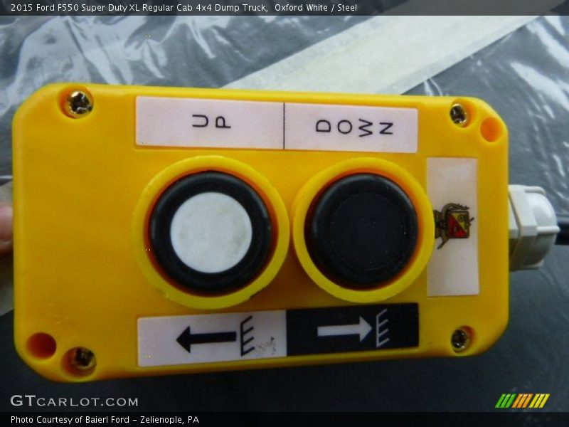 Oxford White / Steel 2015 Ford F550 Super Duty XL Regular Cab 4x4 Dump Truck
