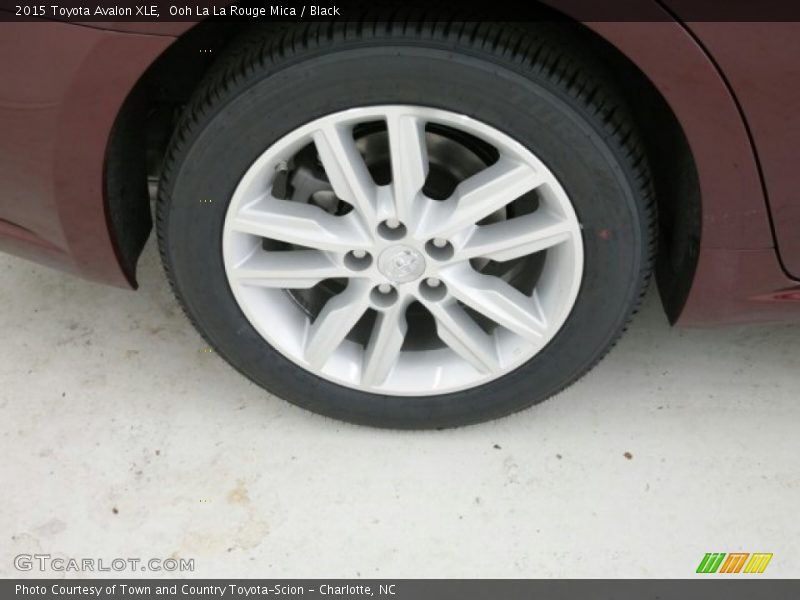 Ooh La La Rouge Mica / Black 2015 Toyota Avalon XLE