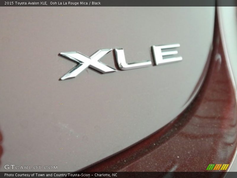 Ooh La La Rouge Mica / Black 2015 Toyota Avalon XLE