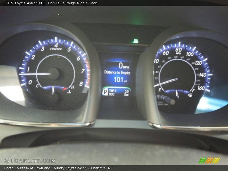 Ooh La La Rouge Mica / Black 2015 Toyota Avalon XLE