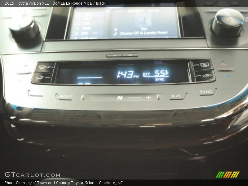 Ooh La La Rouge Mica / Black 2015 Toyota Avalon XLE