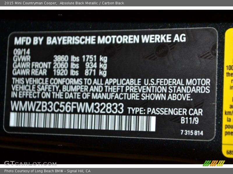 Absolute Black Metallic / Carbon Black 2015 Mini Countryman Cooper