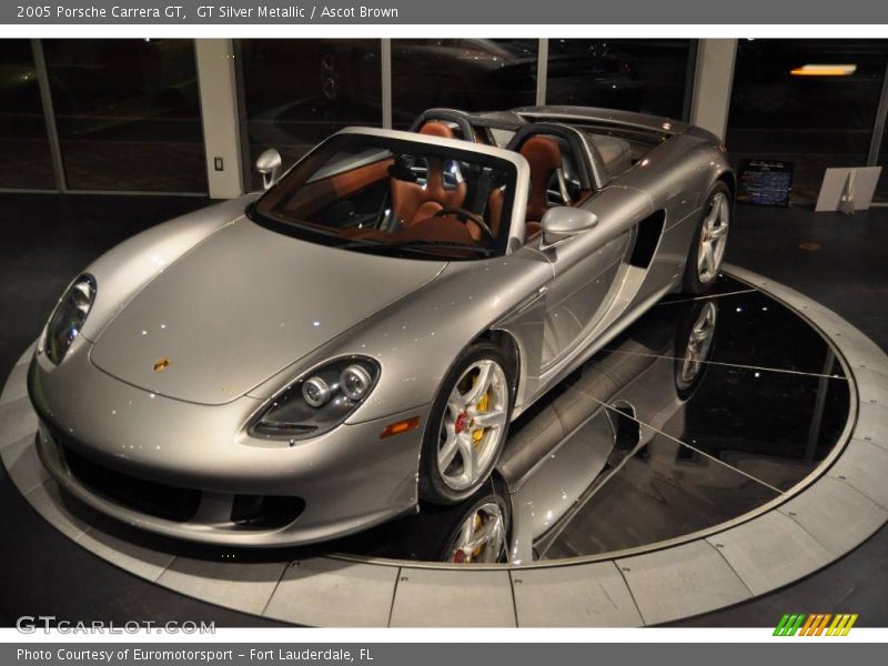 GT Silver Metallic / Ascot Brown 2005 Porsche Carrera GT