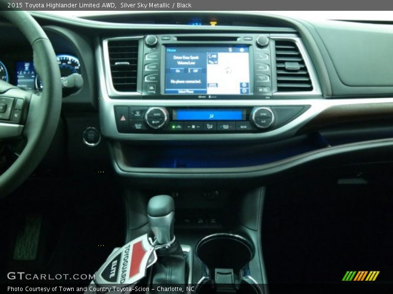 Silver Sky Metallic / Black 2015 Toyota Highlander Limited AWD