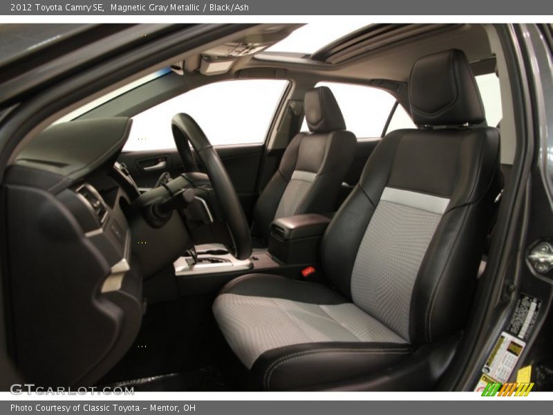 Magnetic Gray Metallic / Black/Ash 2012 Toyota Camry SE