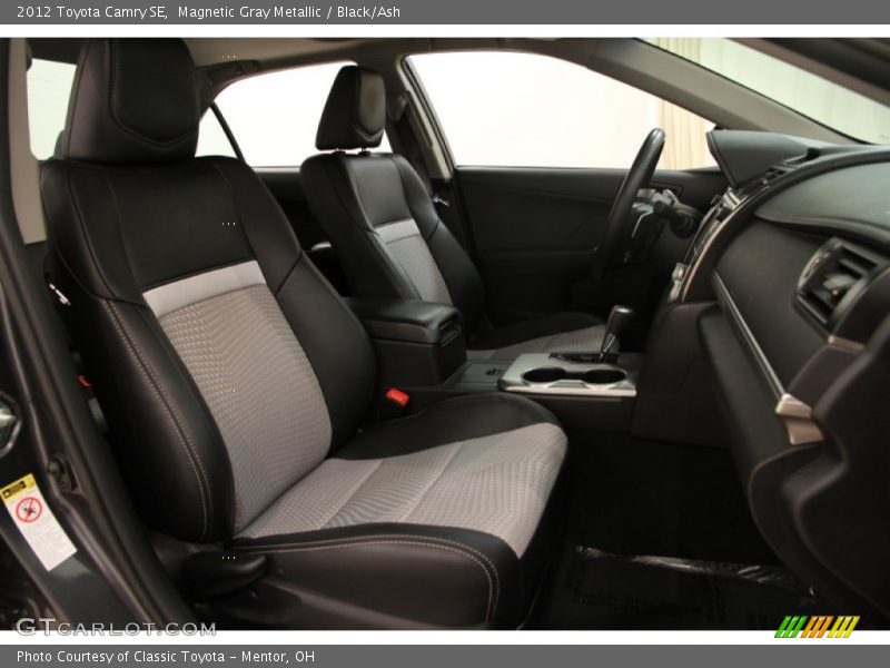 Magnetic Gray Metallic / Black/Ash 2012 Toyota Camry SE