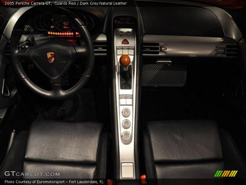 Guards Red / Dark Grey Natural Leather 2005 Porsche Carrera GT